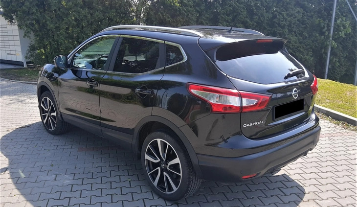 Nissan Qashqai cena 64500 przebieg: 131657, rok produkcji 2016 z Zambrów małe 92